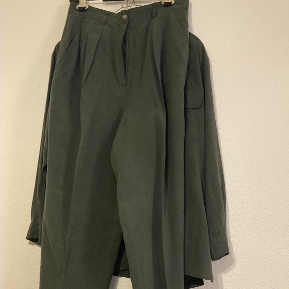 Vintage Preview Collection Silk Dark Green Button-Up Shirt and Pants Set - Picture 5 of 5